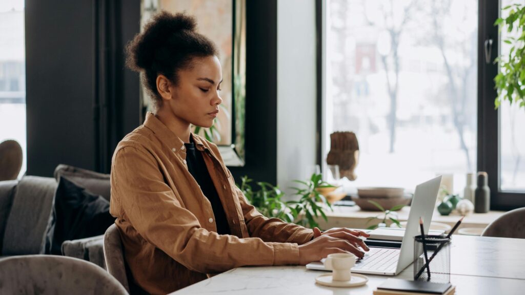 7 Ways To Make Money Online In Jamaica In 2026